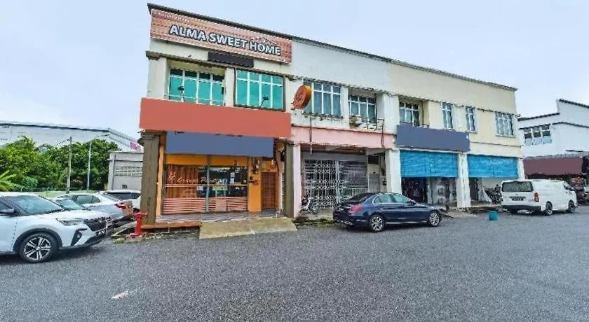 Oyo 90522 Alma Sweet Home George Town  Malajzia
