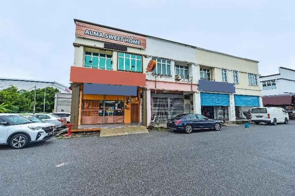 Oyo 90522 Alma Sweet Home George Town 2*,  Malasia